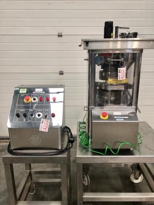 Novatech Stock 4222 Riva Piccola tablet press